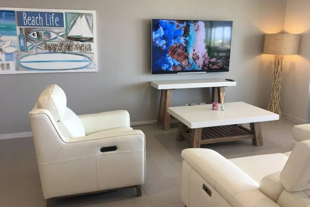 Apartament Beach Luxury Upmarket 2B 2B Ocean Views 250M To Buddina Beach!